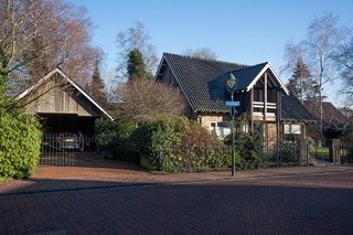 Reutum - Kerkstraat 105